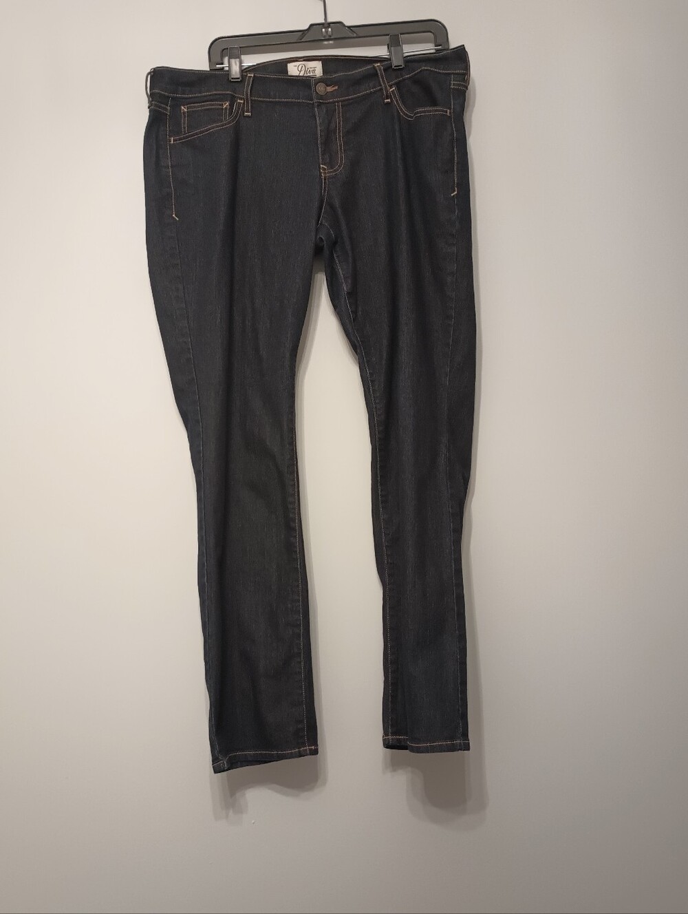 Old Navy Diva Dark Jeans with Contrast Stitching 14